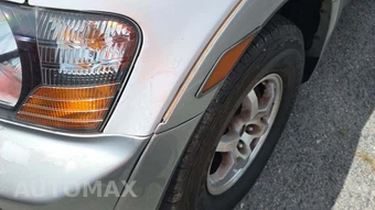 2002 Mitsubishi Montero Limited – miniatura 20