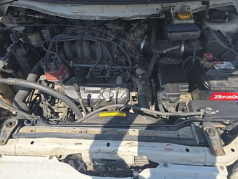 2002 Nissan Quest SE 112.2" WB – miniatura 15