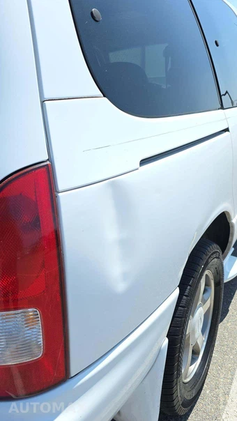 2002 Nissan Quest SE 112.2" WB – miniatura 38