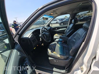 2002 Nissan Quest SE 112.2" WB – miniatura 7