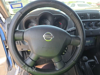 2002 Nissan Xterra XE SC w/Security - miniatura 10