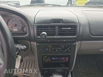 2002 Subaru Forester L - miniatura 7