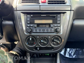 2002 Subaru Impreza WRX Sedan - miniatura 25