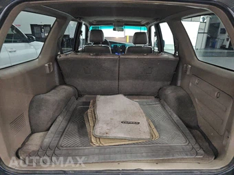 2002 Toyota 4Runner SR5 – miniatura 17