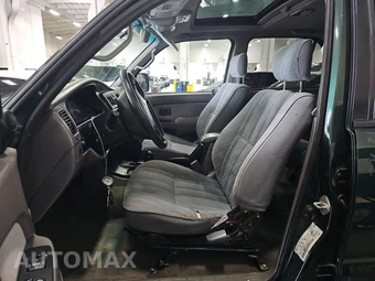 2002 Toyota 4Runner SR5 – miniatura 7