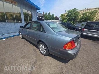 2002 Toyota Avalon XL w/Bench Seat - miniatura 2