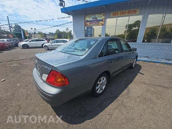 2002 Toyota Avalon XL w/Bench Seat - miniatura 3