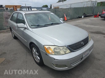 2002 Toyota Avalon XLS w/Bench Seat – miniatura 3