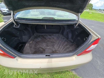 2002 Toyota Camry LE – miniatura 14