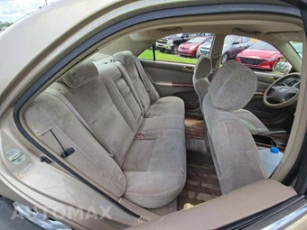 2002 Toyota Camry LE – miniatura 16