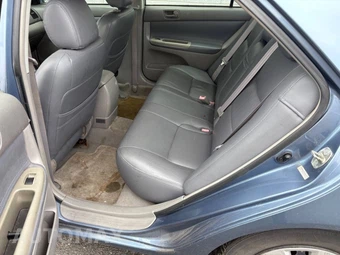 2002 Toyota Camry LE – miniatura 10