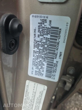 2002 Toyota Camry LE – miniatura 17