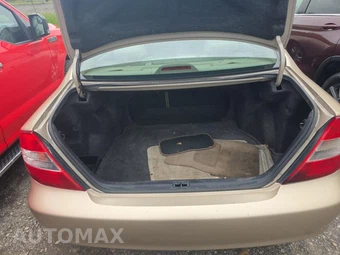 2002 Toyota Camry LE – miniatura 19
