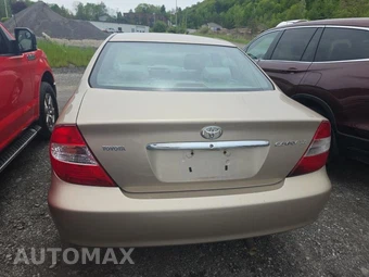 2002 Toyota Camry LE – miniatura 5