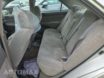 2002 Toyota Camry LE – miniatura 13