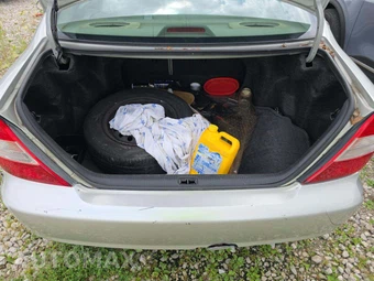 2002 Toyota Camry LE – miniatura 14
