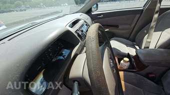 2002 Toyota Camry XLE – miniatura 10