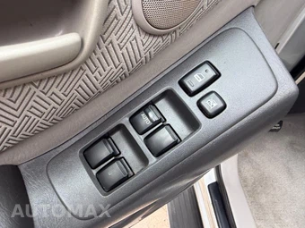 2002 Toyota Highlander - miniatura 23