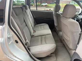 2002 Toyota Highlander - miniatura 35