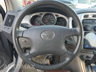 2002 Toyota Highlander – miniatura 10