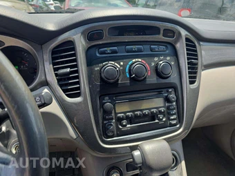 2002 Toyota Highlander Limited – miniatura 9