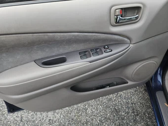 2002 Toyota Prius - miniatura 9