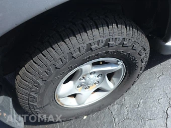 2002 Toyota Sequoia SR5 – miniatura 10