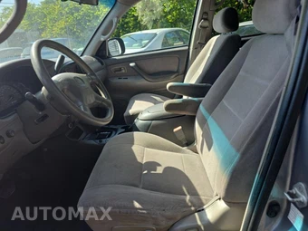 2002 Toyota Sequoia SR5 – miniatura 13