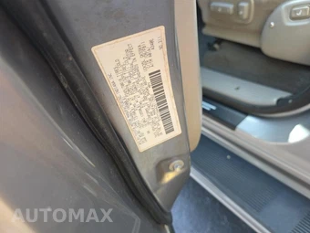2002 Toyota Sequoia SR5 – miniatura 17
