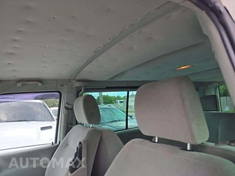 2002 Volkswagen EuroVan MV 115.0" WB - miniatura 27