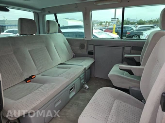 2002 Volkswagen EuroVan MV 115.0" WB - miniatura 14