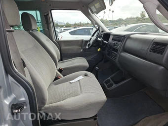 2002 Volkswagen EuroVan MV 115.0" WB - miniatura 8