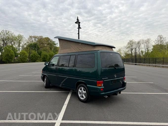 2002 Volkswagen EuroVan MV 115.0" WB - miniatura 2
