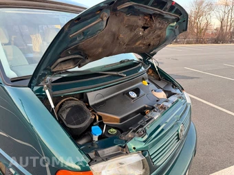 2002 Volkswagen EuroVan MV 115.0" WB - miniatura 38