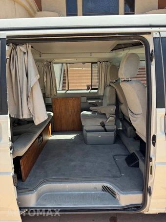 2002 Volkswagen EuroVan MV 115.0" WB - miniatura 9