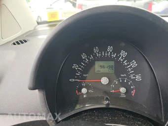 2002 Volkswagen New Beetle GLS – miniatura 12