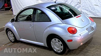 2002 Volkswagen New Beetle GLS – miniatura 6