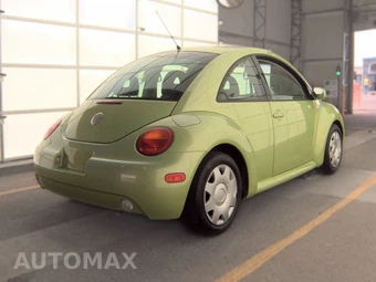2002 Volkswagen New Beetle GLS - miniatura 4