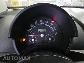 2002 Volkswagen New Beetle GLX – miniatura 12