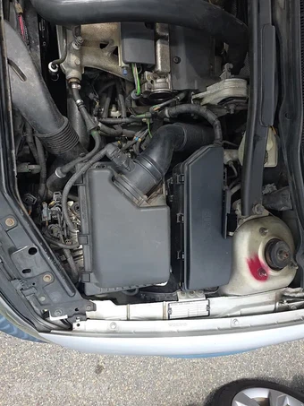 2002 Volvo V70 XC w/Moonroof – miniatura 35