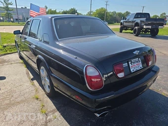 2003 Bentley Arnage T - miniatura 2