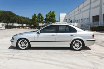 2003 BMW 5 Series Sedan 540i - miniatura 12