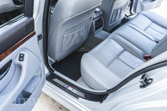 2003 BMW 5 Series Sedan 540i - miniatura 14