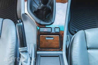 2003 BMW 5 Series Sedan 540i - miniatura 26