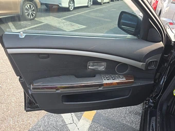 2003 BMW 7 Series Sedan 760Li - miniatura 9