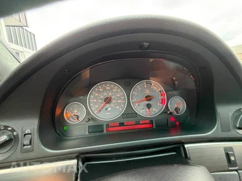 2003 BMW M5 Sedan - miniatura 25