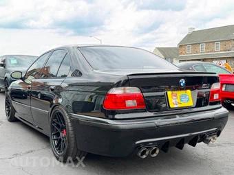 2003 BMW M5 Sedan - miniatura 6