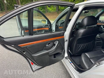 2003 BMW M5 Sedan - miniatura 31
