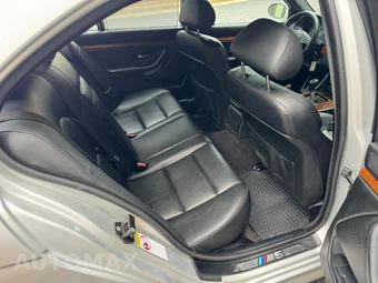 2003 BMW M5 Sedan - miniatura 34