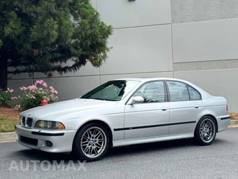 2003 BMW M5 Sedan - miniatura 5